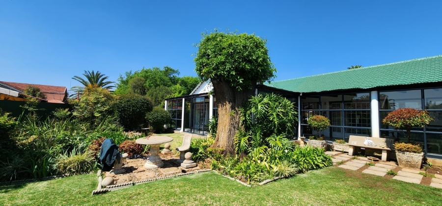 7 Bedroom Property for Sale in Stilfontein Ext 4 North West